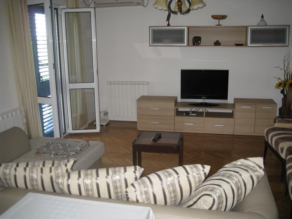 Apartmani Famelja Jovanovic สเวติ สเตฟาน ห้อง รูปภาพ